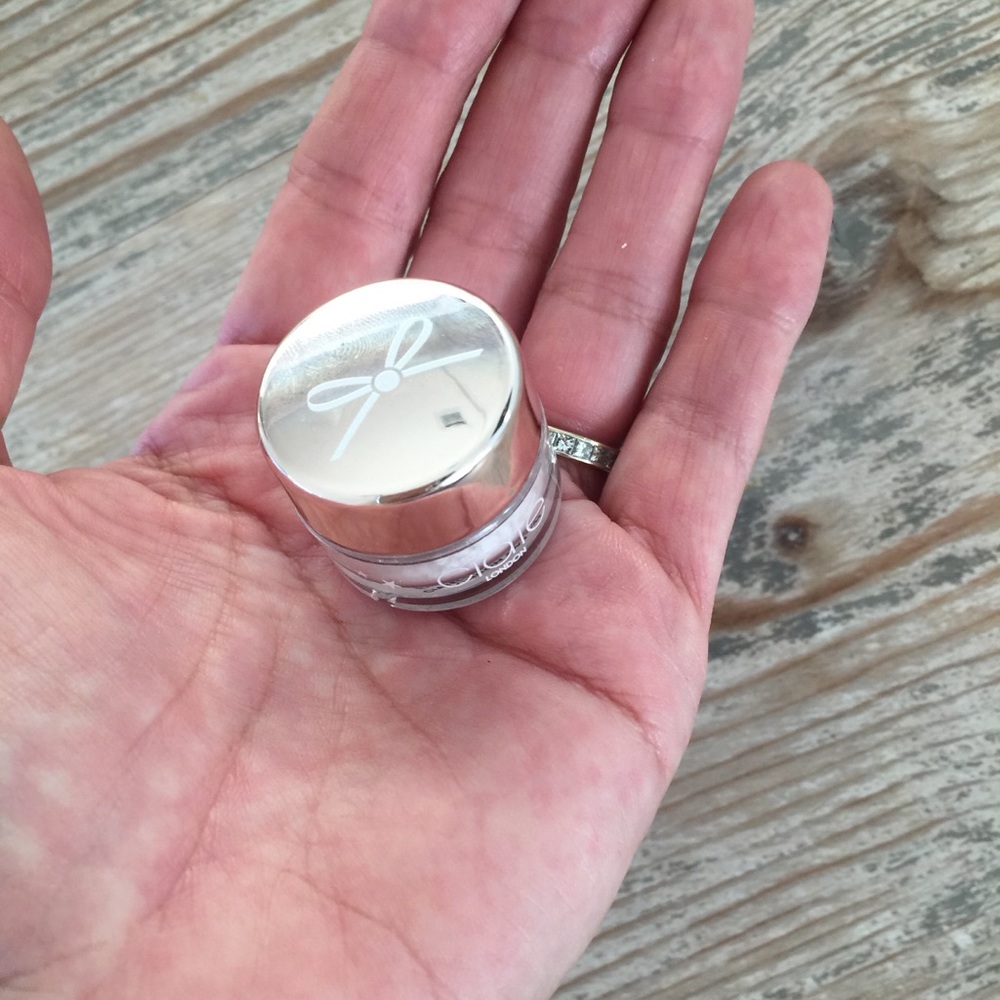 CIATÉ LONDON Mini Translucent Setting Powder - Picture 2 of 2
